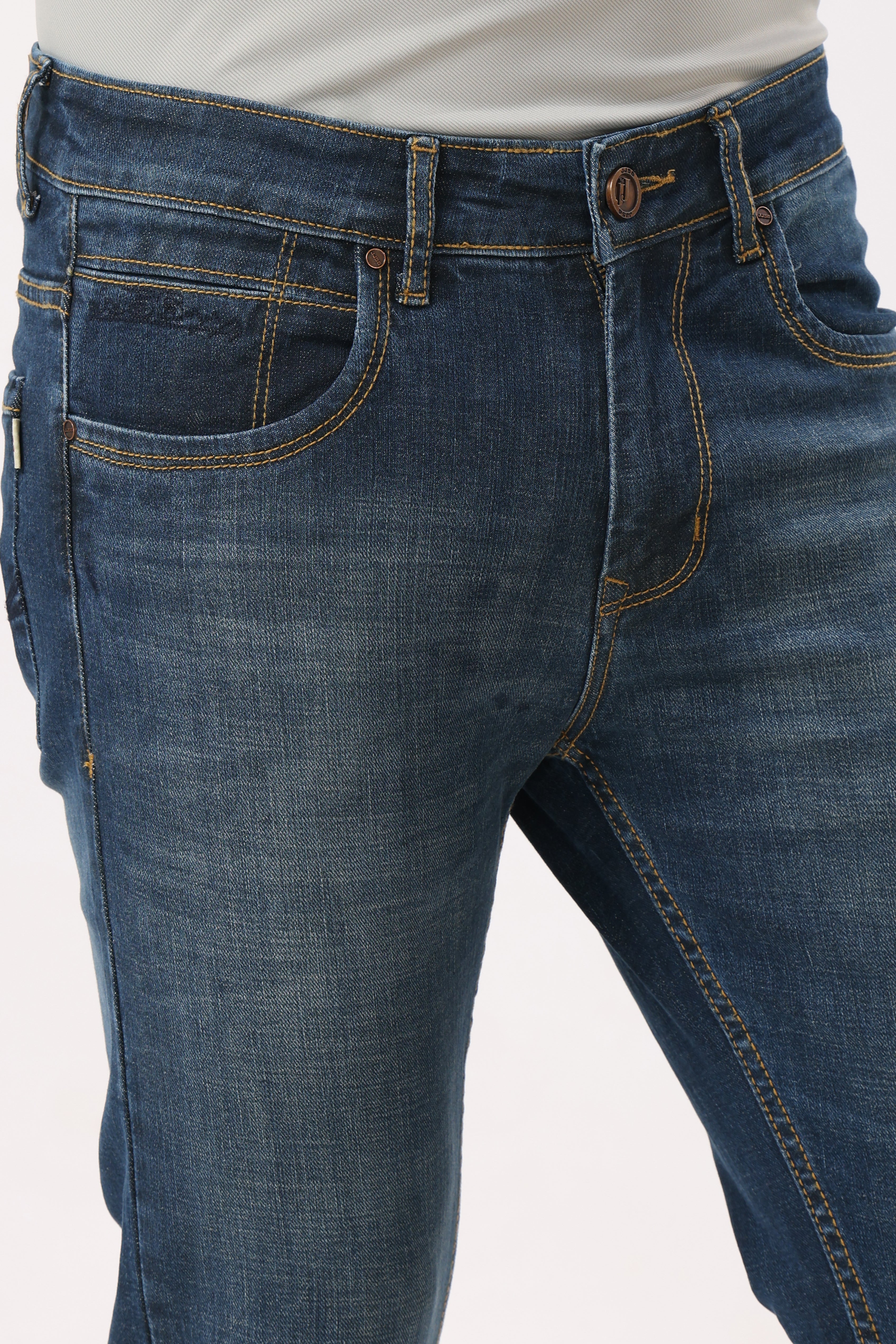 1008 Narrow Fit Jeans Tinted Blue