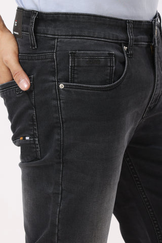 2002-2 Narrow Fit Jeans Washed Black