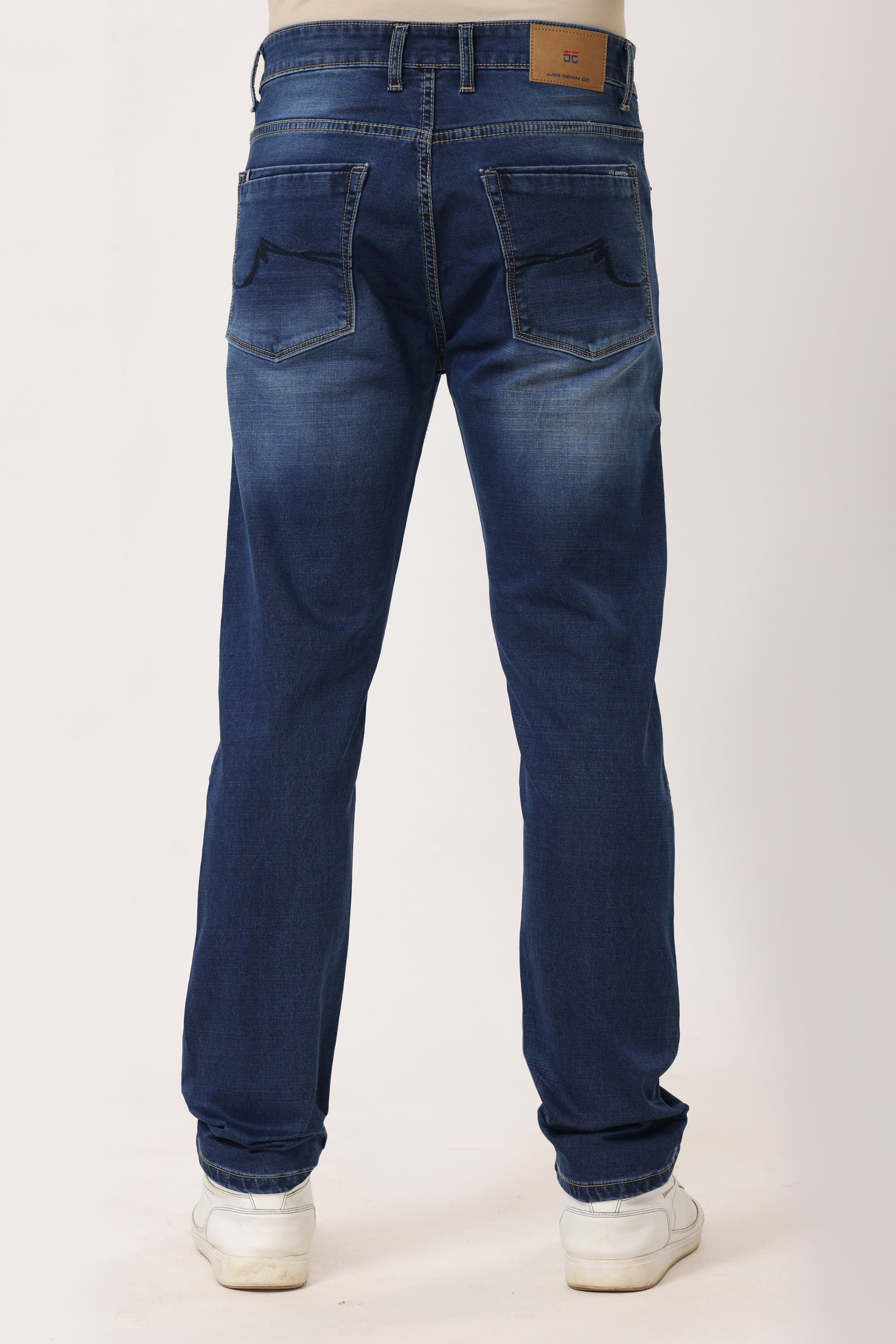 4003 Straight Fit Jeans
