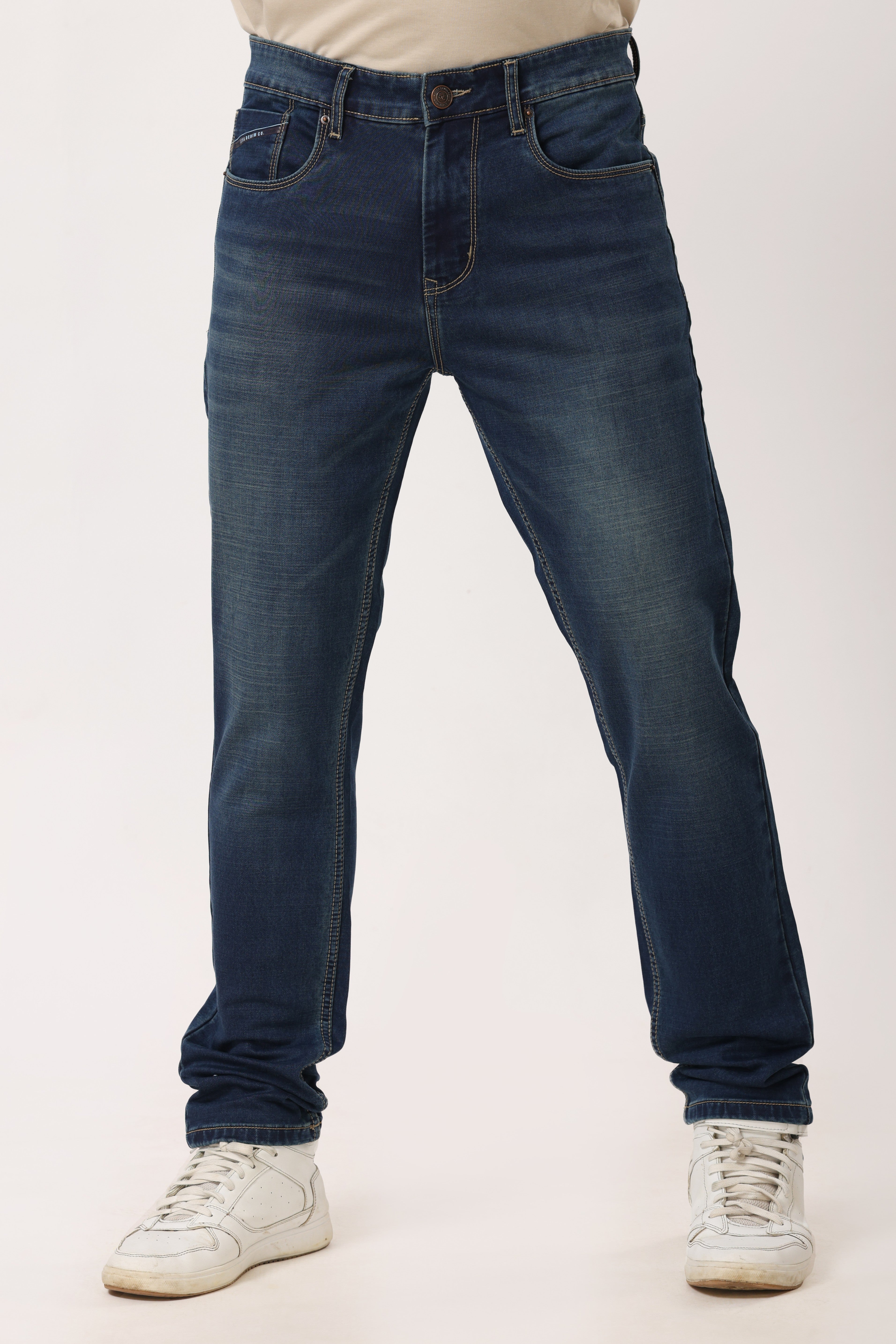 4003 Straight Fit Jeans